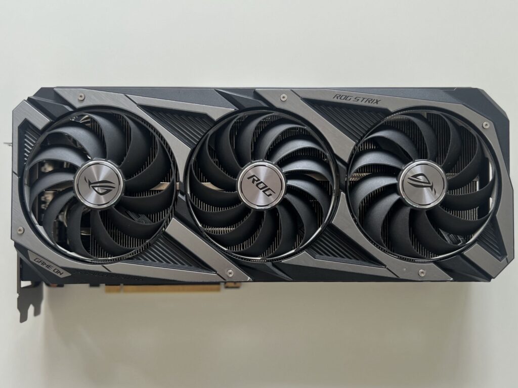 RTX 3090 näytönohjain