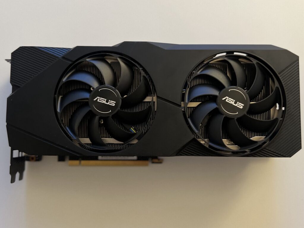 RTX 2080 Super näytönohjain käytettynä