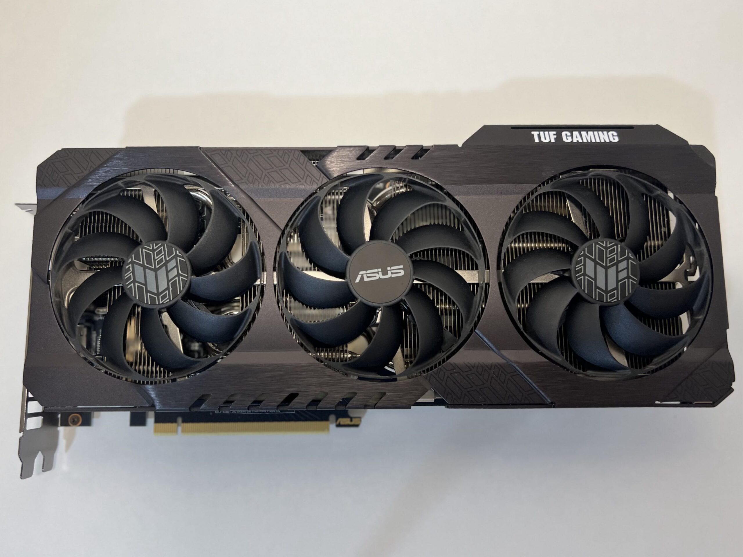 RTX 3060 Ti näytönohjain