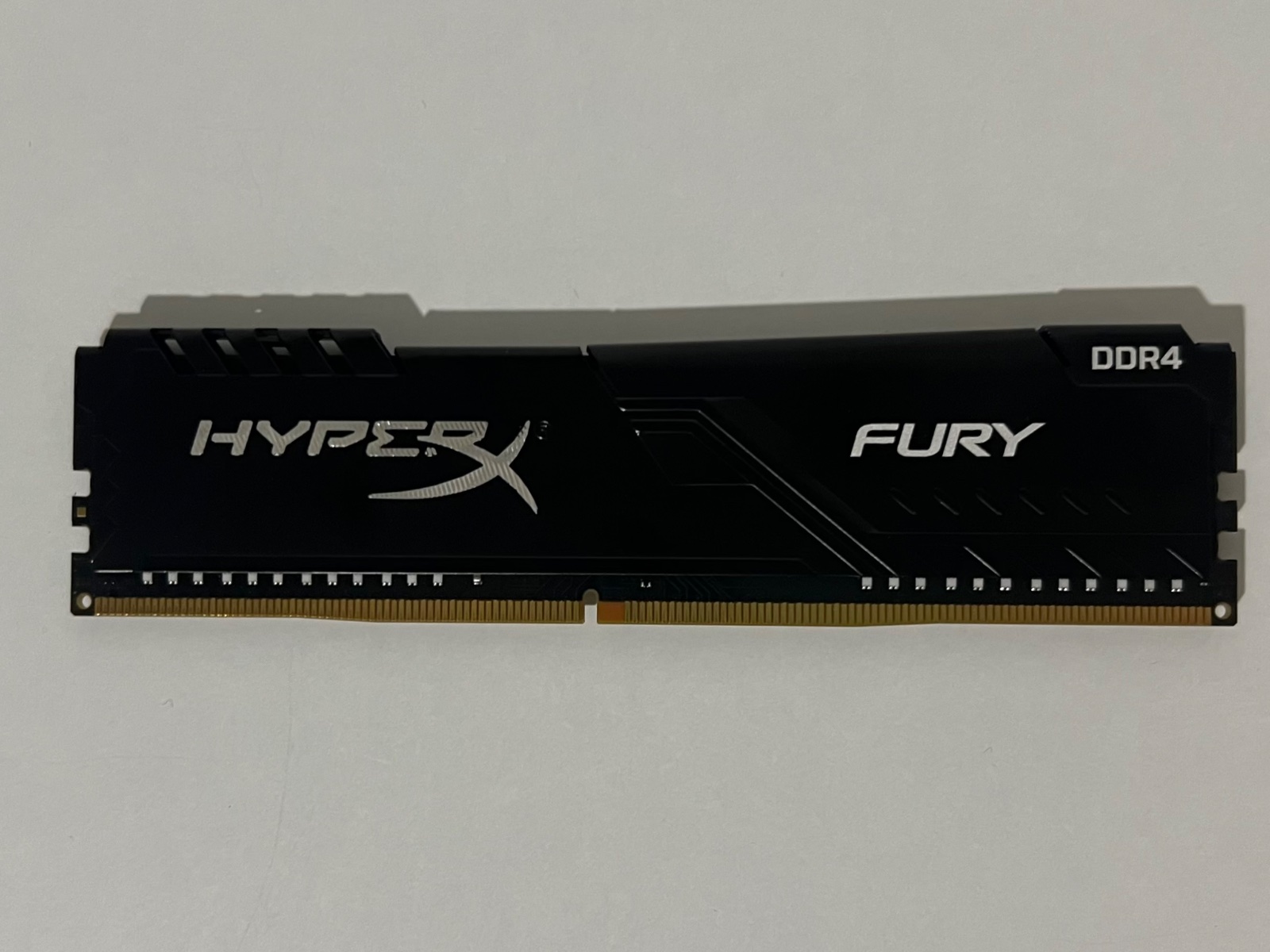 HyperX Fury Black DDR4 4GB 2400MHz CL15 muisti, 6 kuukauden takuu