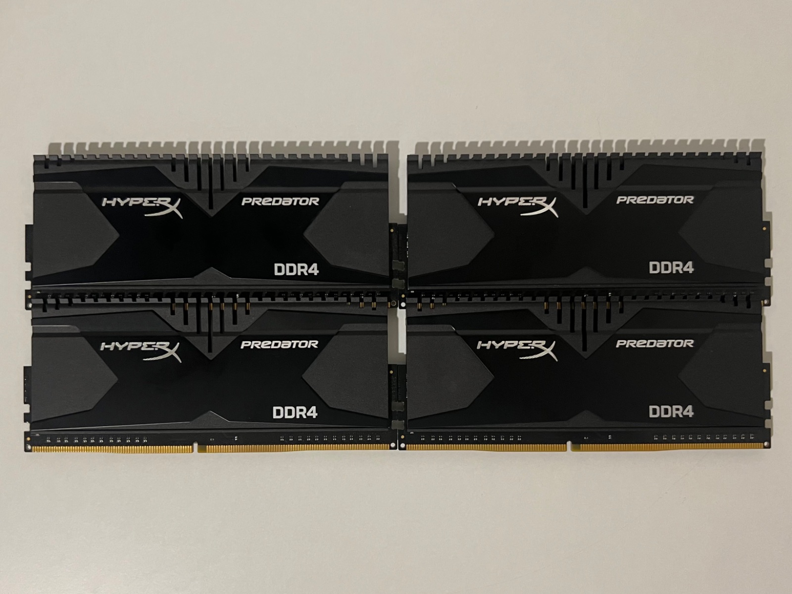 Kingston HyperX Predator DDR4 16GB (4x4GB) 2133MHz CL13 muisti, 6 kuukauden takuu