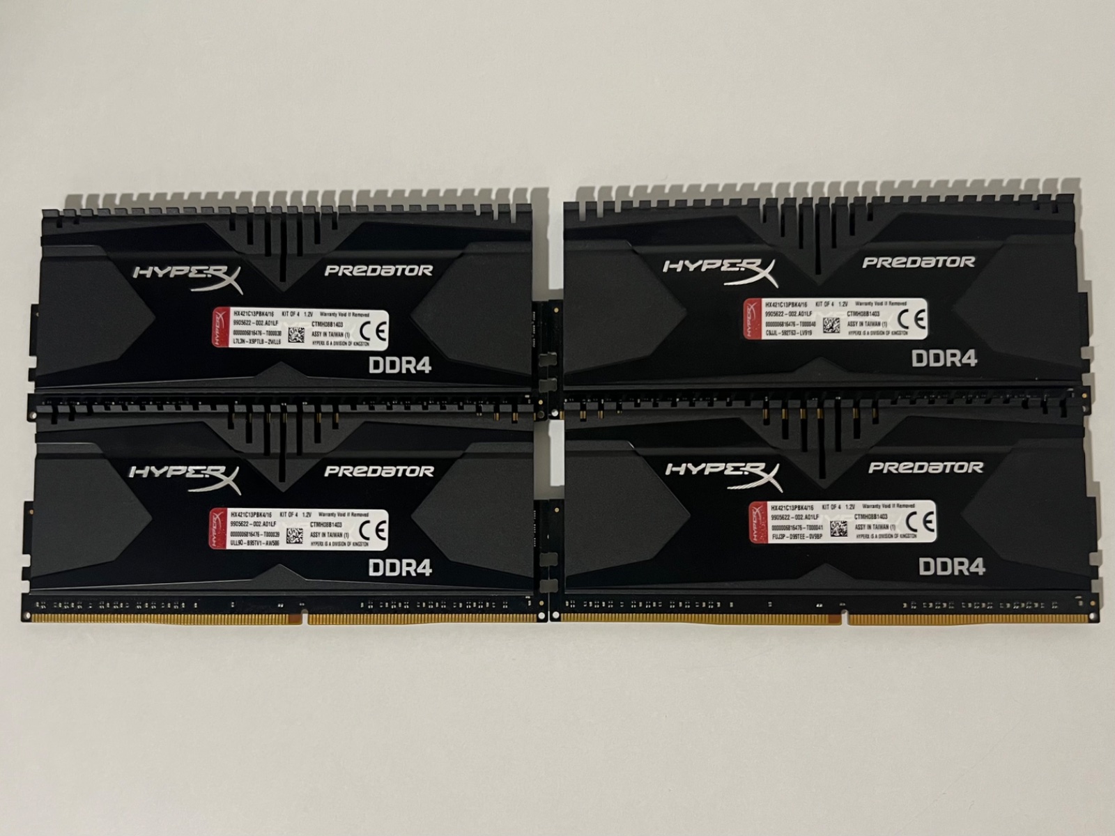 Kingston HyperX Predator DDR4 16GB (4x4GB) 2133MHz CL13 muisti, 6 kuukauden takuu